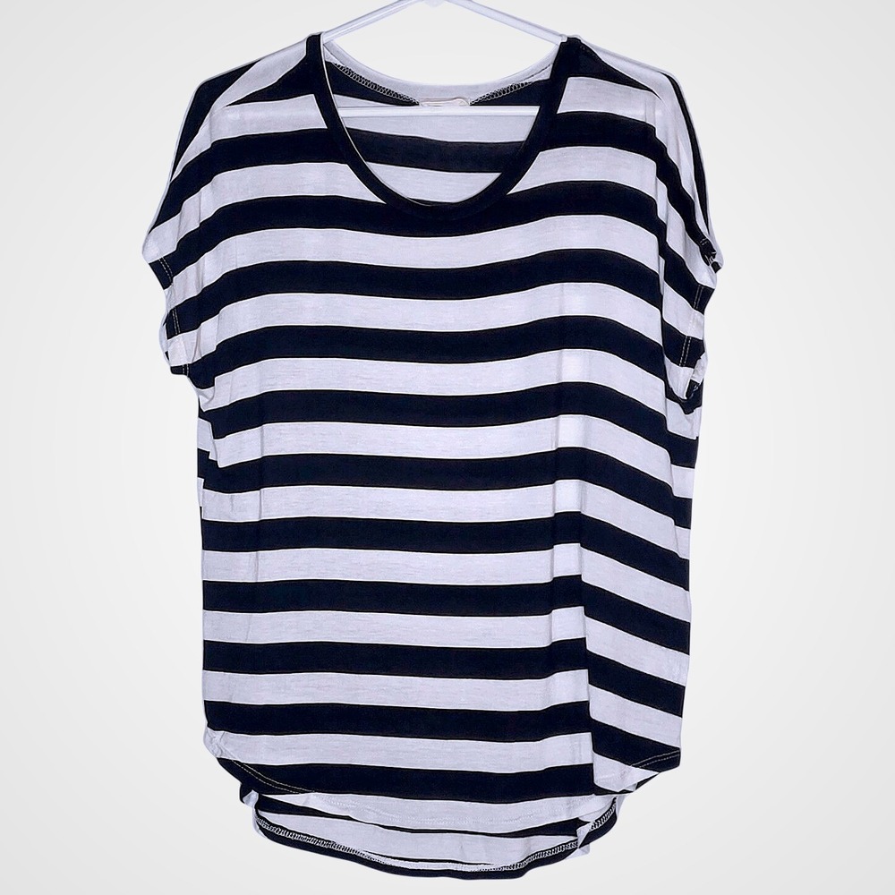 Rebel Society Womens Black White Striped Scoop Neck Curved Hem Top Large